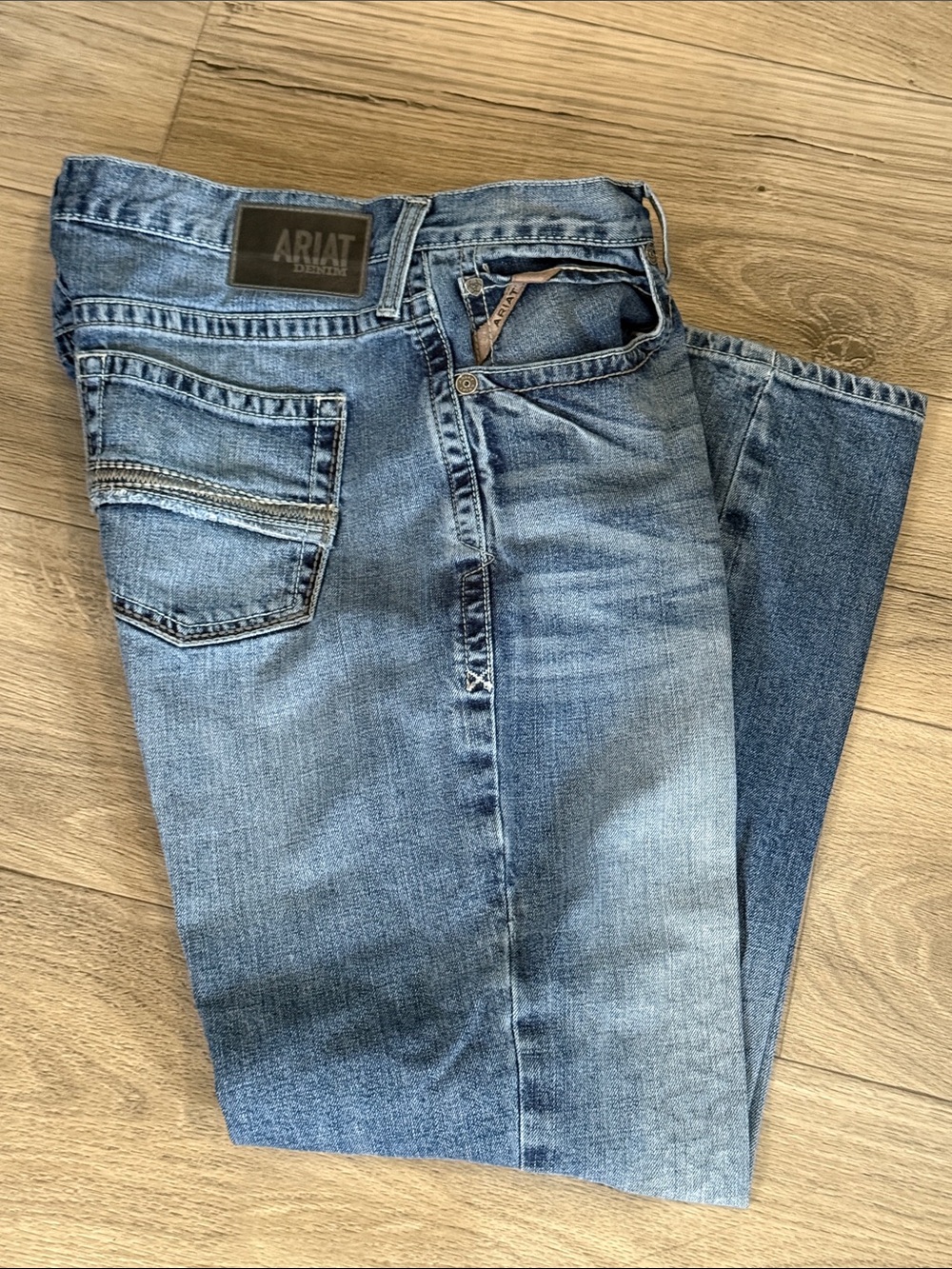 Ariat M2 Men’s 35x32 Traditional Relaxed Boot Cut Jeans Medium Wash